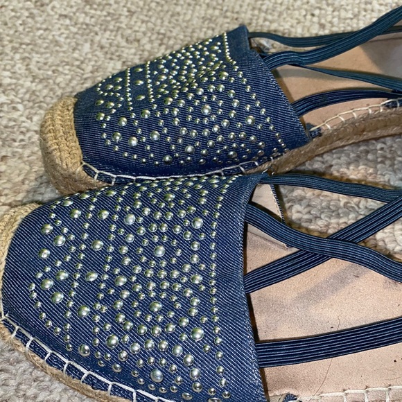 White Mountain Size 9 Sandals - Picture 2 of 6